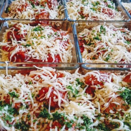Gehaktballetjes met mozzarella in de oven